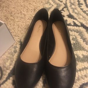 NWT black ALDO flats